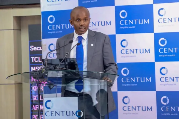 Dr James Mworia