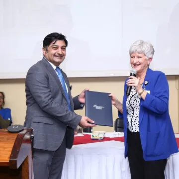 Agha Khan CEO 2