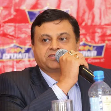 Crown-Paint-CEO-Rakesh-Rao