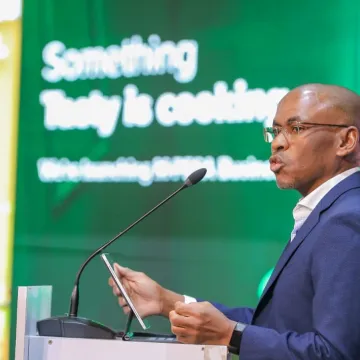 Dr Peter Ndegwa