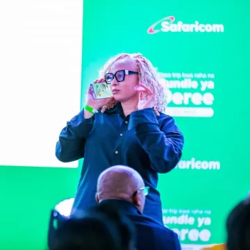 Safaricom Ofa ya Deere