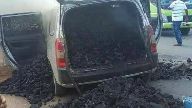 vehcle burned in Kitui 3