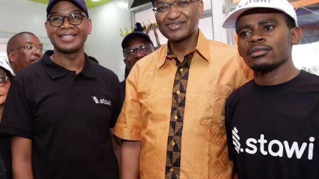 KCB-Group-CEO-Joshua-Oigara-and-CBK-Governor-Patrick-Njoroge-and-during-the-Launch-of-Stawi-Mobile-Loan KCB-Group-CEO-Joshua-Oigara-and-CBK-Governor-Patrick-Njoroge-and-during-the-Launch-of-Stawi-Mobile-Loan