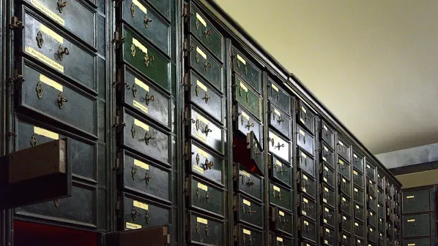 Safety Deposit boxes Safety Deposit boxes