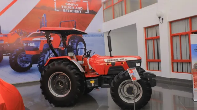 Mahindra-Tractor