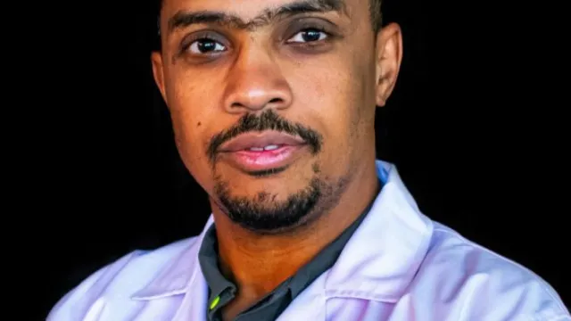 Dr Mohamed Jeilan