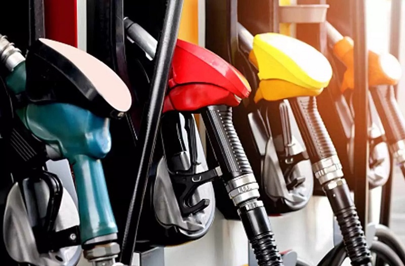  Kenya pump prices jump to historic high as Ruto scales back on fuel subsidy